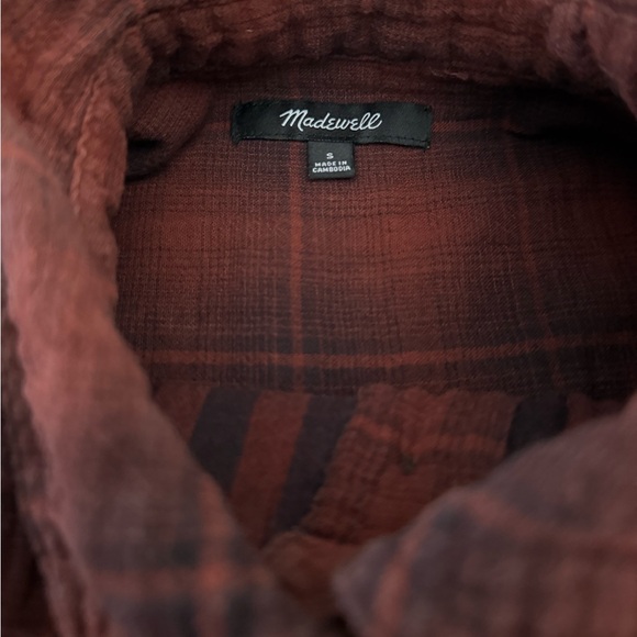 Oversized Button-down Shirt - Picture 10 of 11